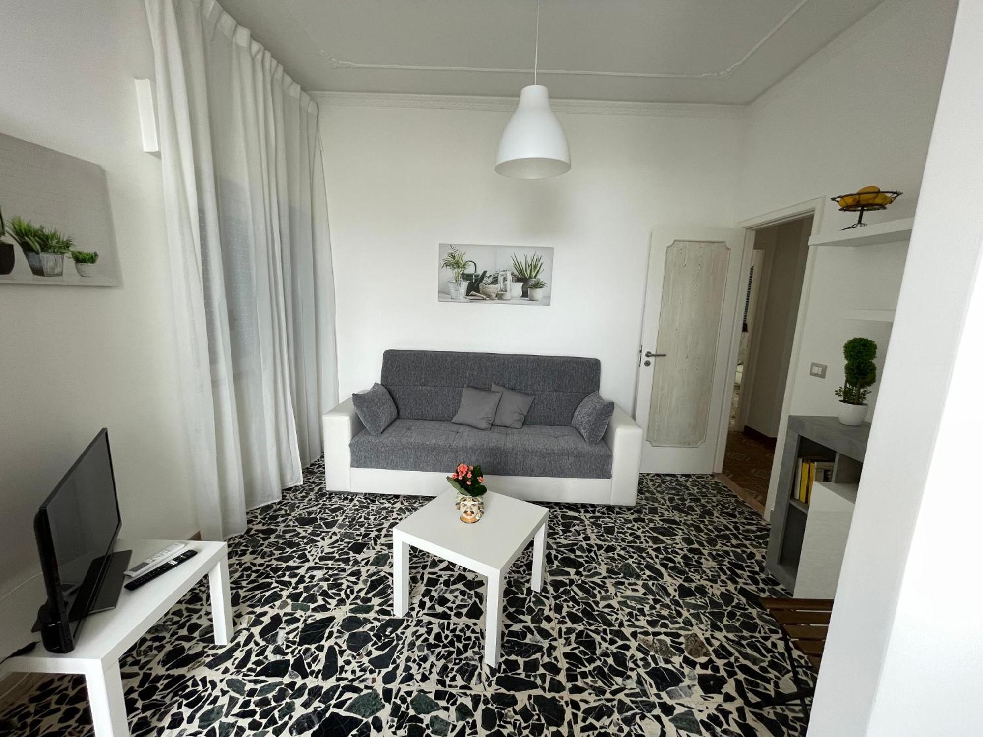 Anna Holiday Home Giardini Naxos Exterior photo